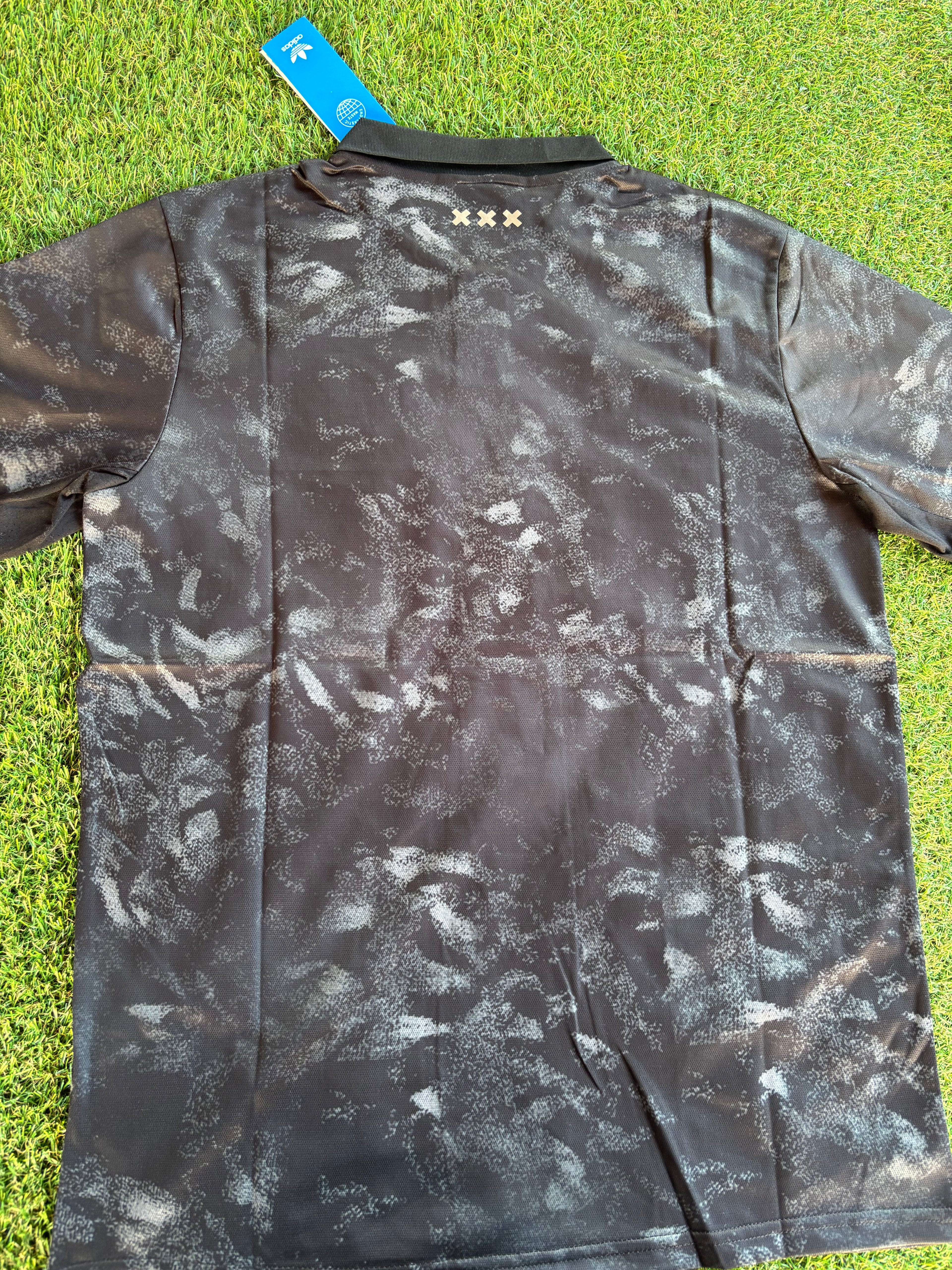 Ajax x Stone island